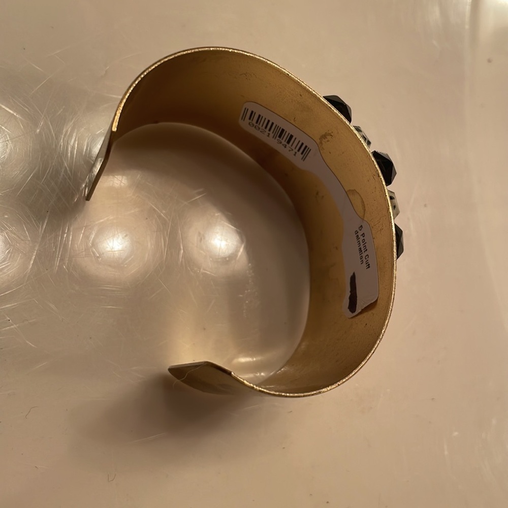 5 point cuff - Picture 3 of 6